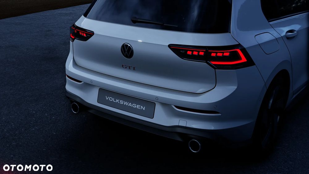 Volkswagen Golf - 15