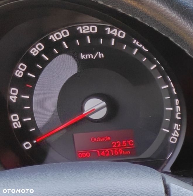 Kia Sportage 2.0 L - 3