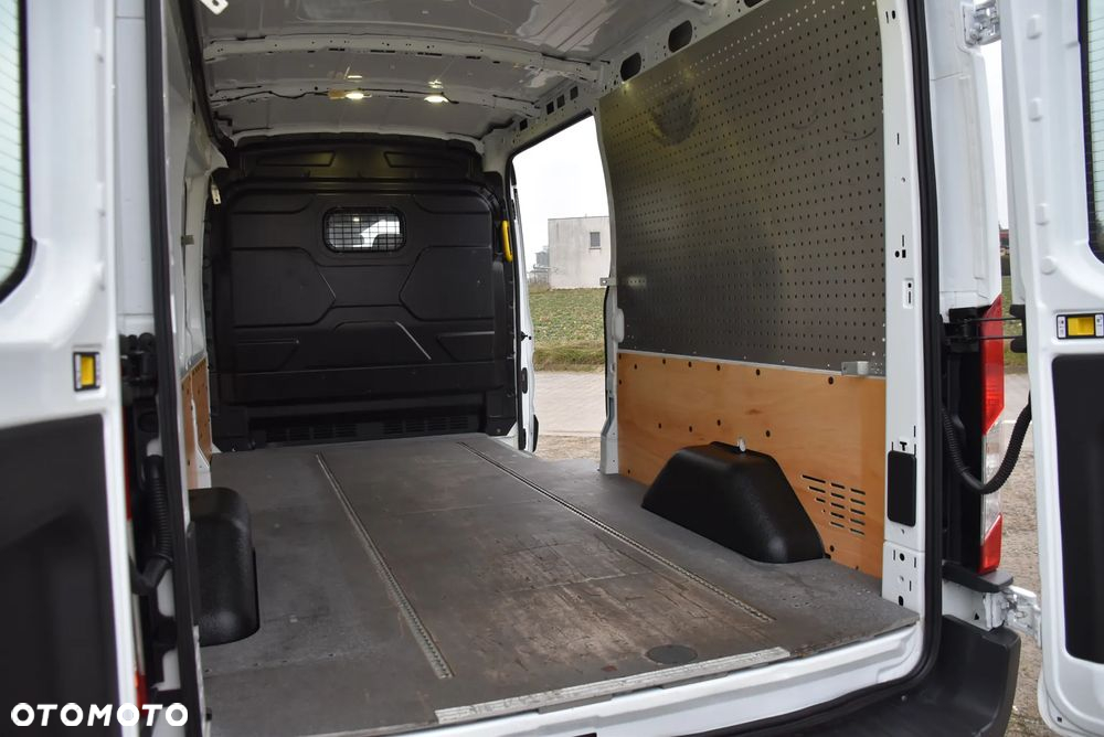 Ford Transit L3H2 - 30