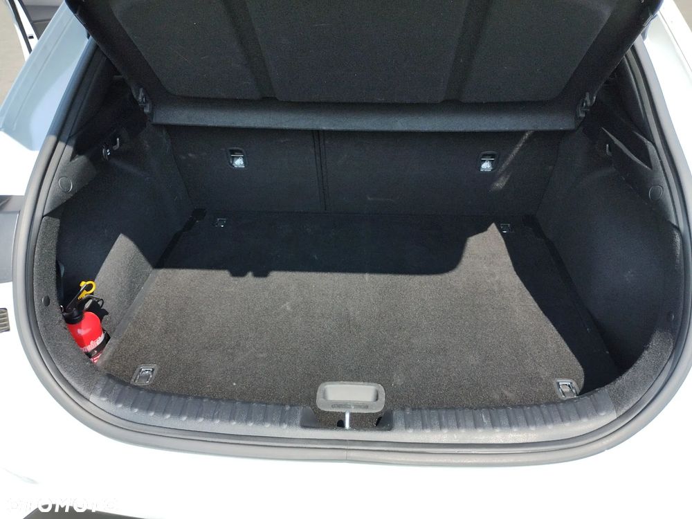 Kia XCeed 1.5 T-GDI M DCT - 18