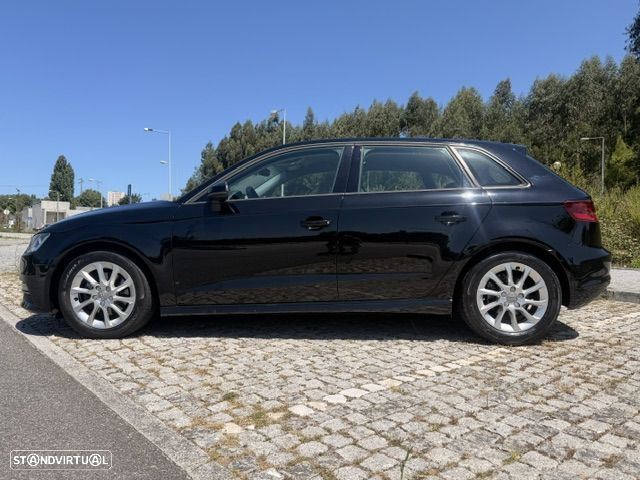 Audi A3 Sportback 1.6 TDI Attraction - 15