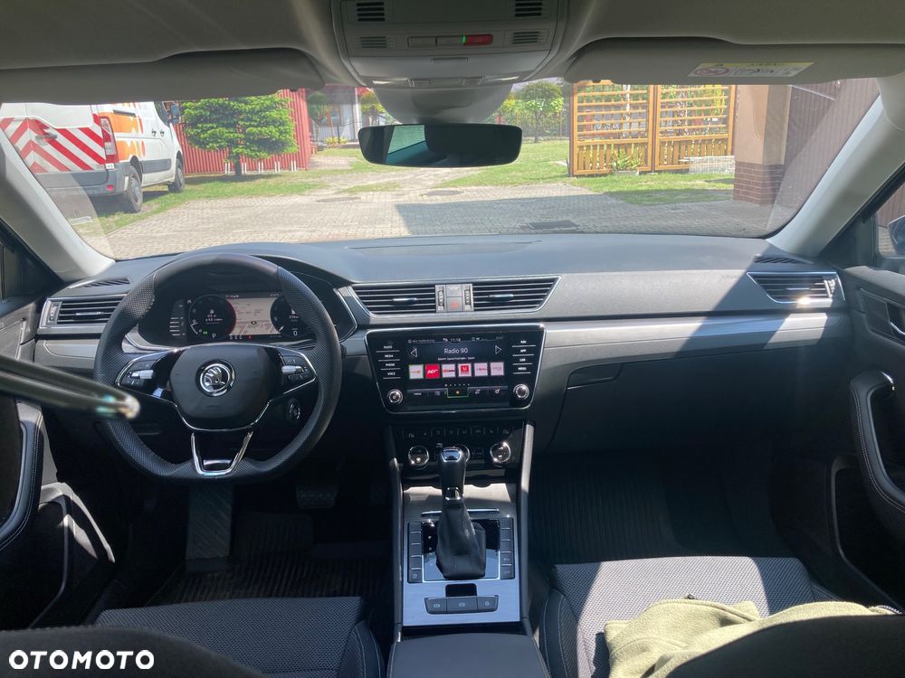 Skoda Superb 2.0 TDI SCR Style DSG - 18