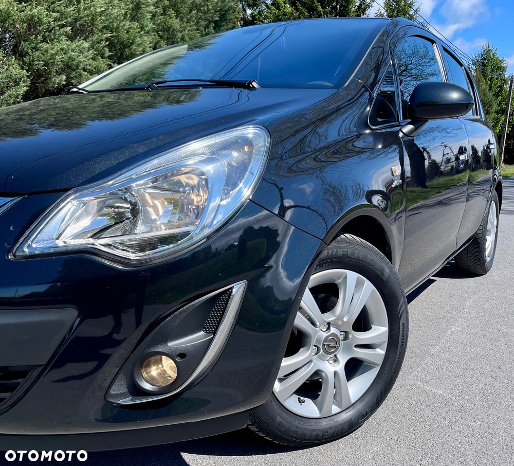Opel Corsa 1.4 16V Color Edition - 3