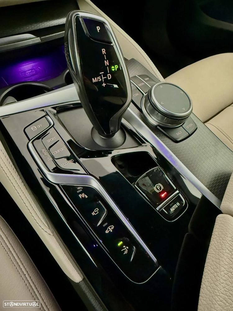 BMW 620 Gran Turismo d Pack M - 16