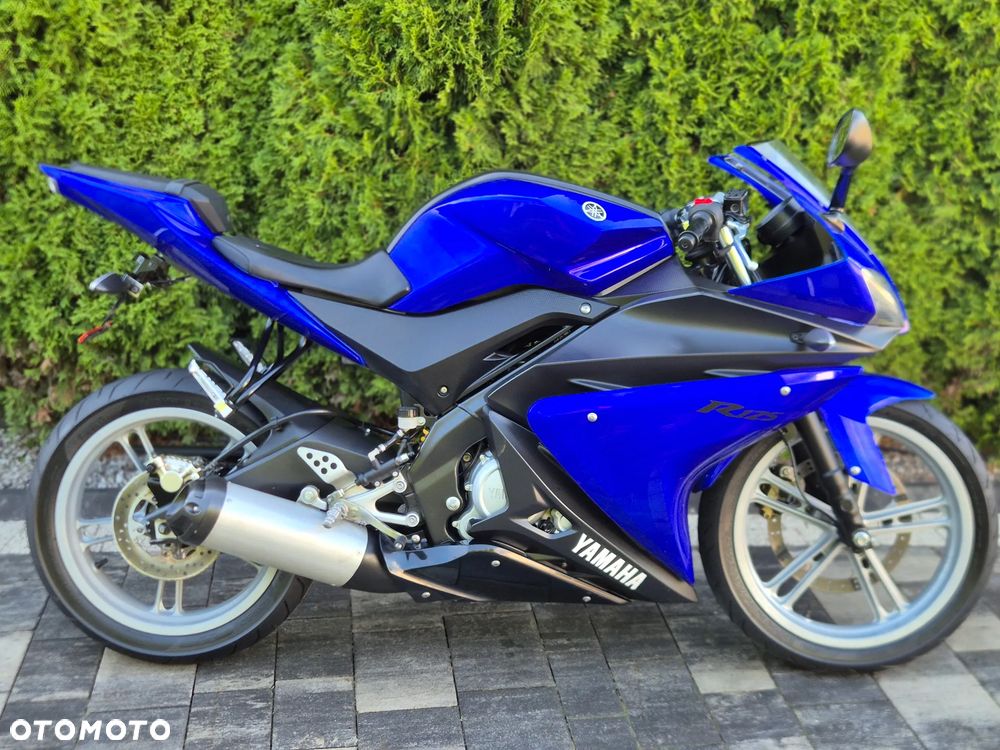 Yamaha YZF - 2