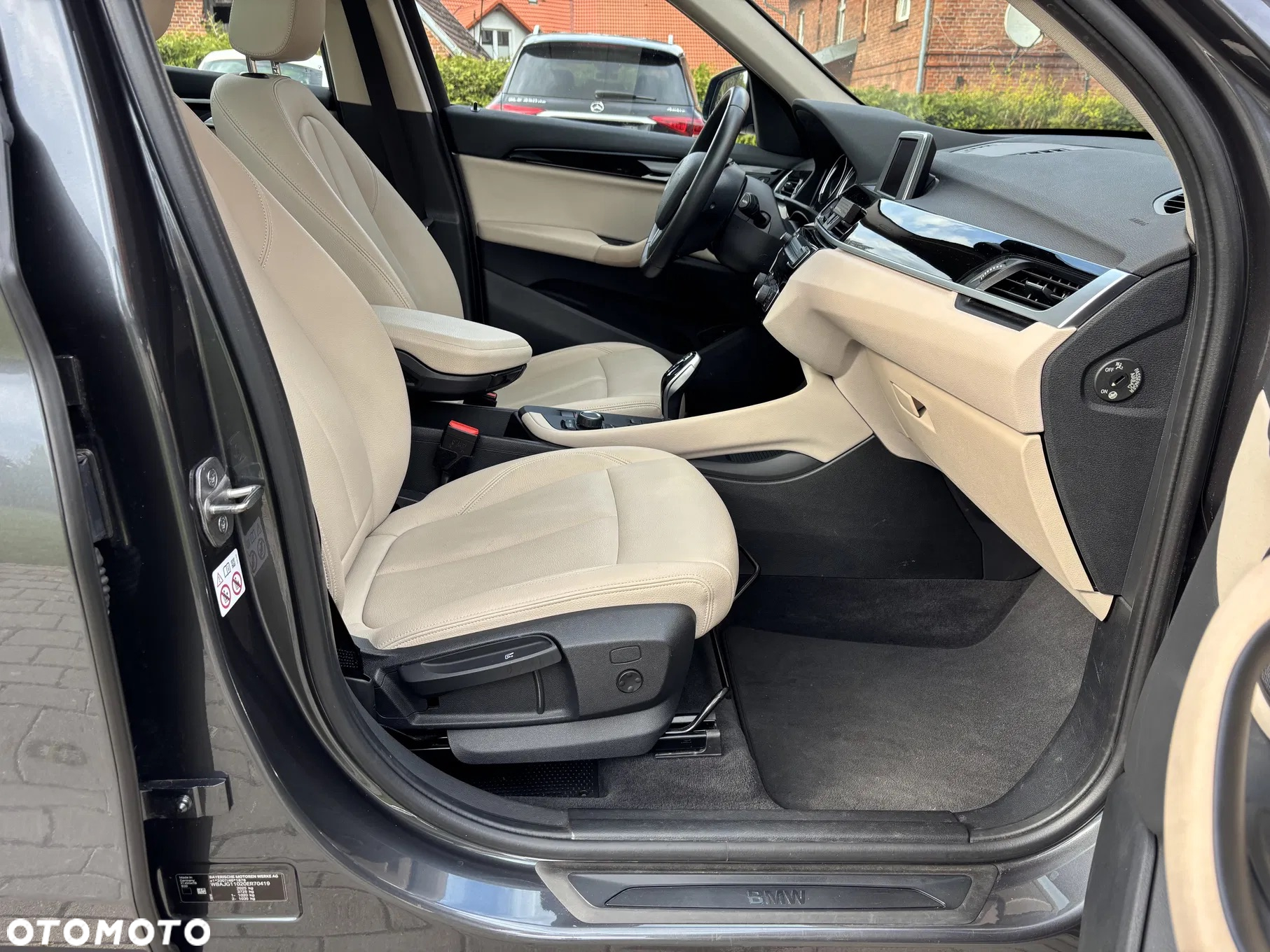 BMW X1 sDrive18i Advantage - 29