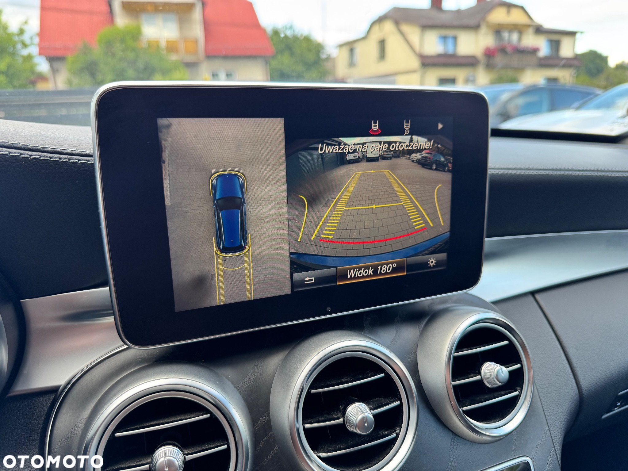 Mercedes-Benz Klasa C 250 T 7G-TRONIC AMG Line - 36