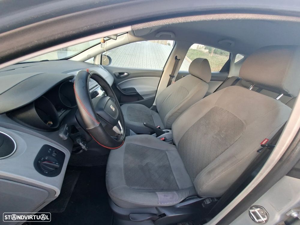 SEAT Ibiza 1.4 TDi Style DPF - 7