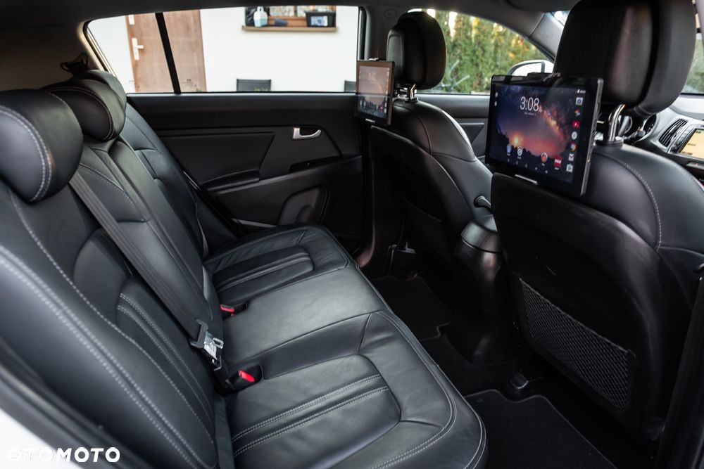 Kia Sportage 1.6 GDI 2WD ISG Dream-Team Edition - 19