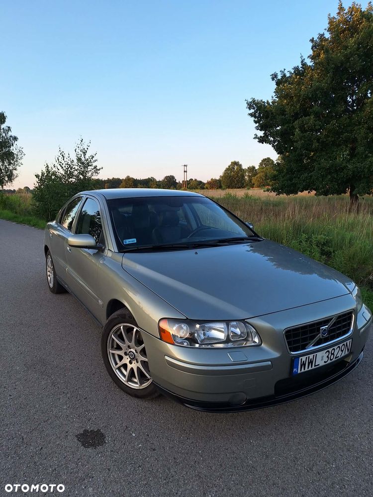 Volvo S60 2.4 Momentum - 2