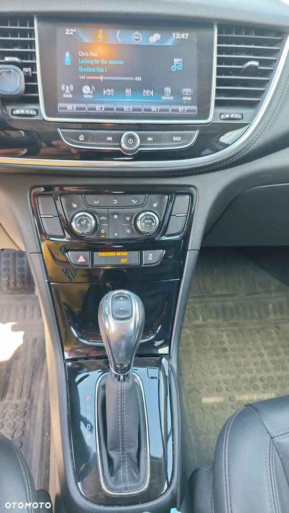 Buick Encore - 11