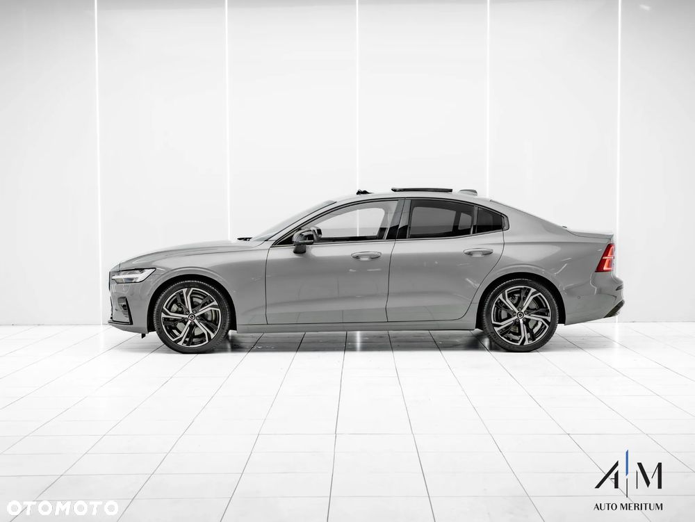 Volvo S60 B5 B AWD Ultimate Dark - 8