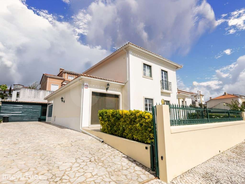 Moradia T3 independente nas Gaeiras com piscina, terraço coberto e ... - Grande imagem: 3/52