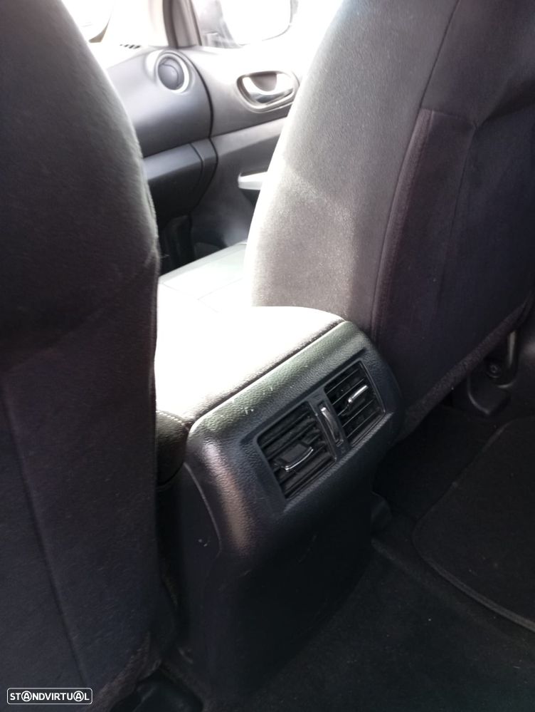 Nissan Navara DC 4x4 EU6 S&S Tekna - 14