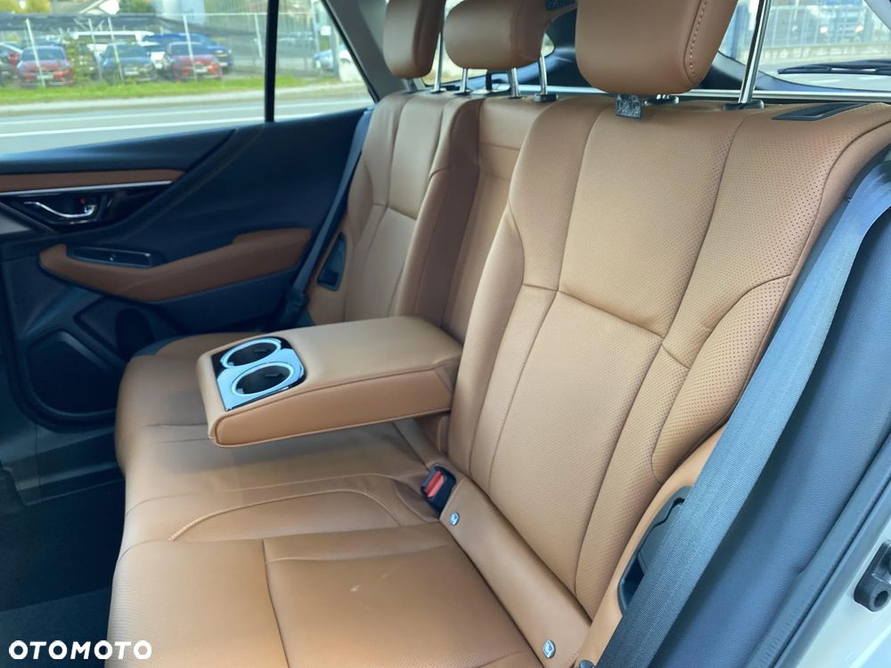 Subaru Outback - 15