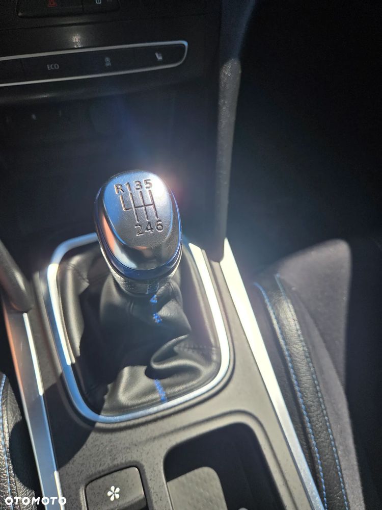 Renault Megane ENERGY TCe 130 GT LINE - 20