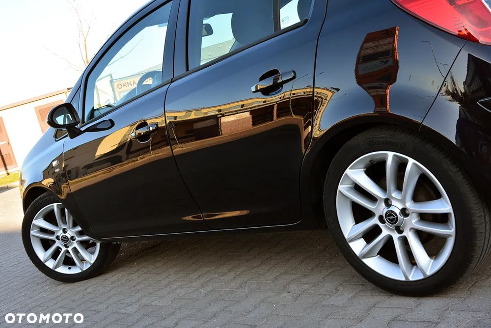 Opel Corsa 1.4 16V Satellite - 14