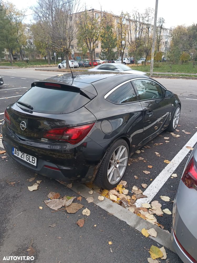 Opel Astra GTC 1.7 CDTI DPF ecoFLEX Start/Stop Innovation - 11