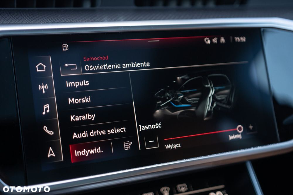 Audi RS6 Avant - 23