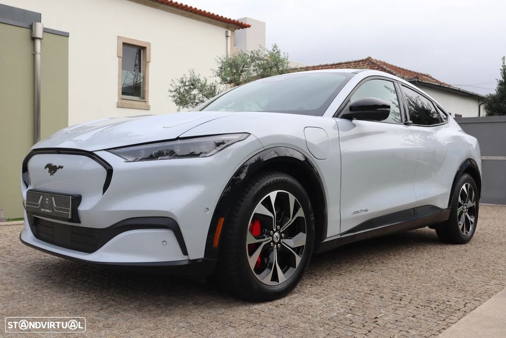 Ford Mustang Mach-E Premium AWD - 1