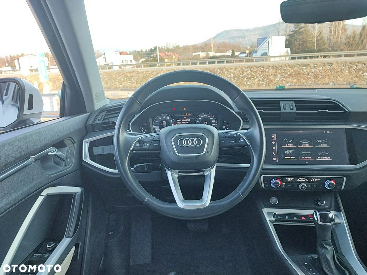 Audi Q3 - 10