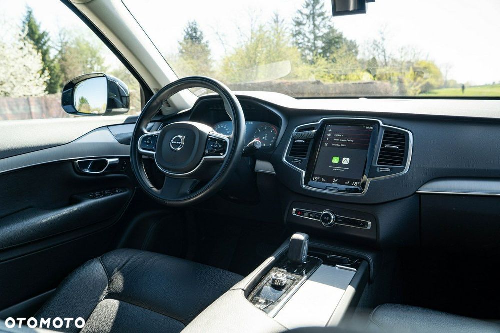 Volvo XC 90 - 18