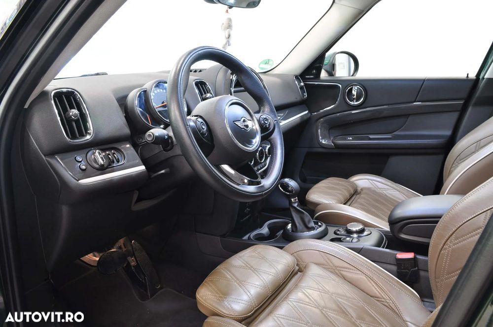 Mini Countryman - 10