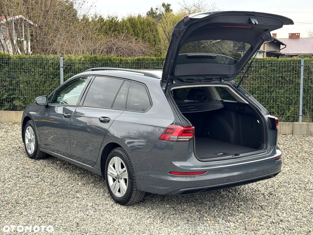 Volkswagen Golf - 35