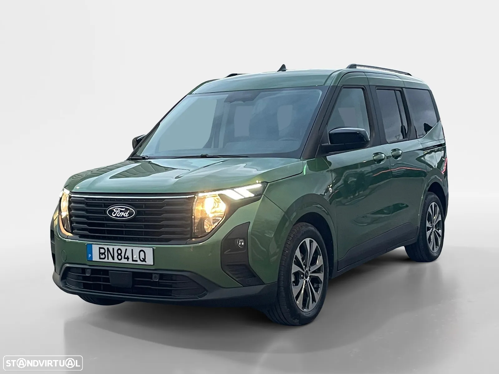 Ford Tourneo Courier 1.0 EcoBoost Titanium - 2