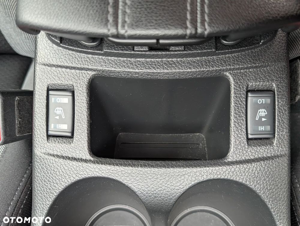 Nissan Qashqai 1.5 dCi N-Connecta - 35