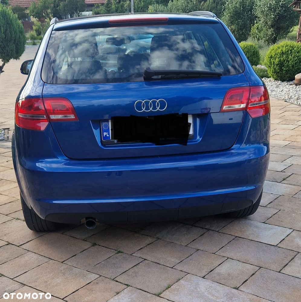 Audi A3 Sportback 1.6 TDI DPF S tronic Attraction - 6
