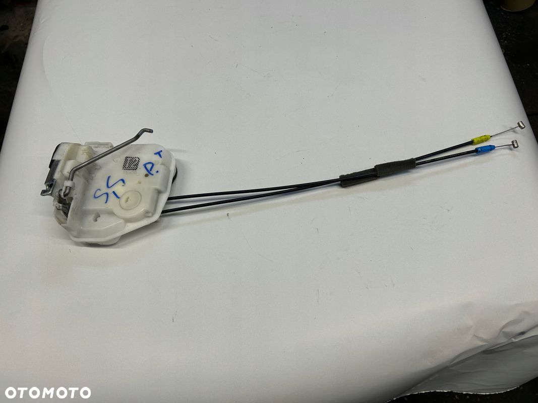 MITSUBISHI SPACE STAR II ZAMEK DRZWI PRAWY TYŁ 2 PIN - 1