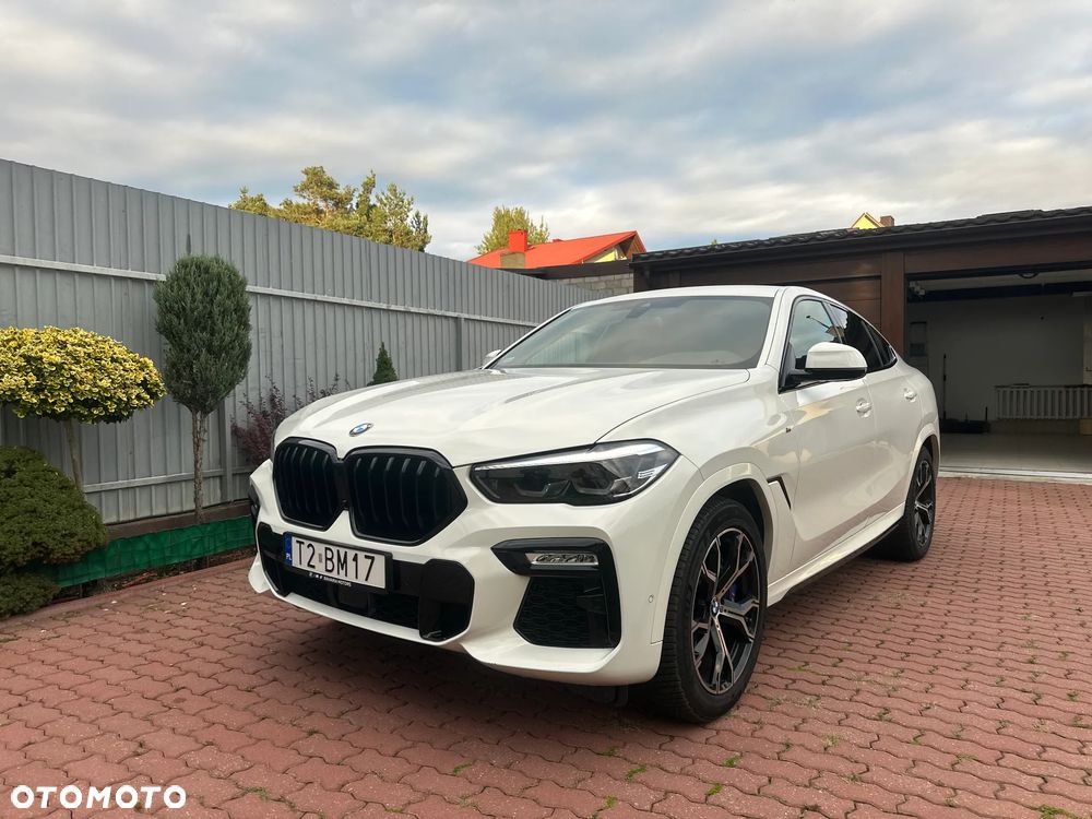 BMW X6 - 15