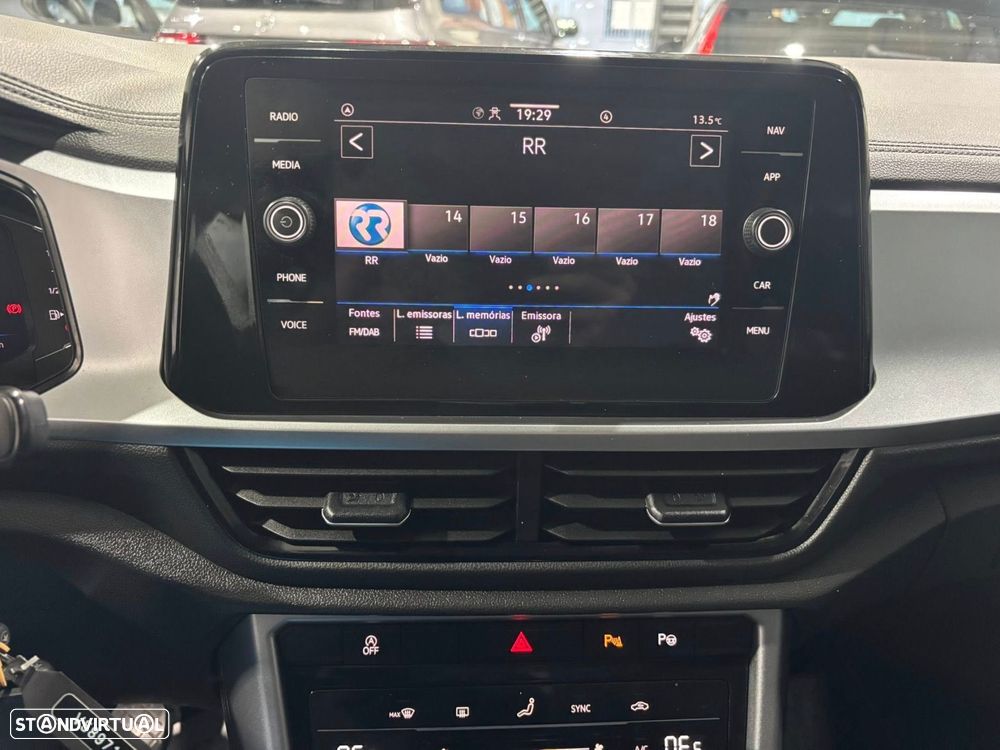 VW T-Roc 1.0 TSI Life - 37