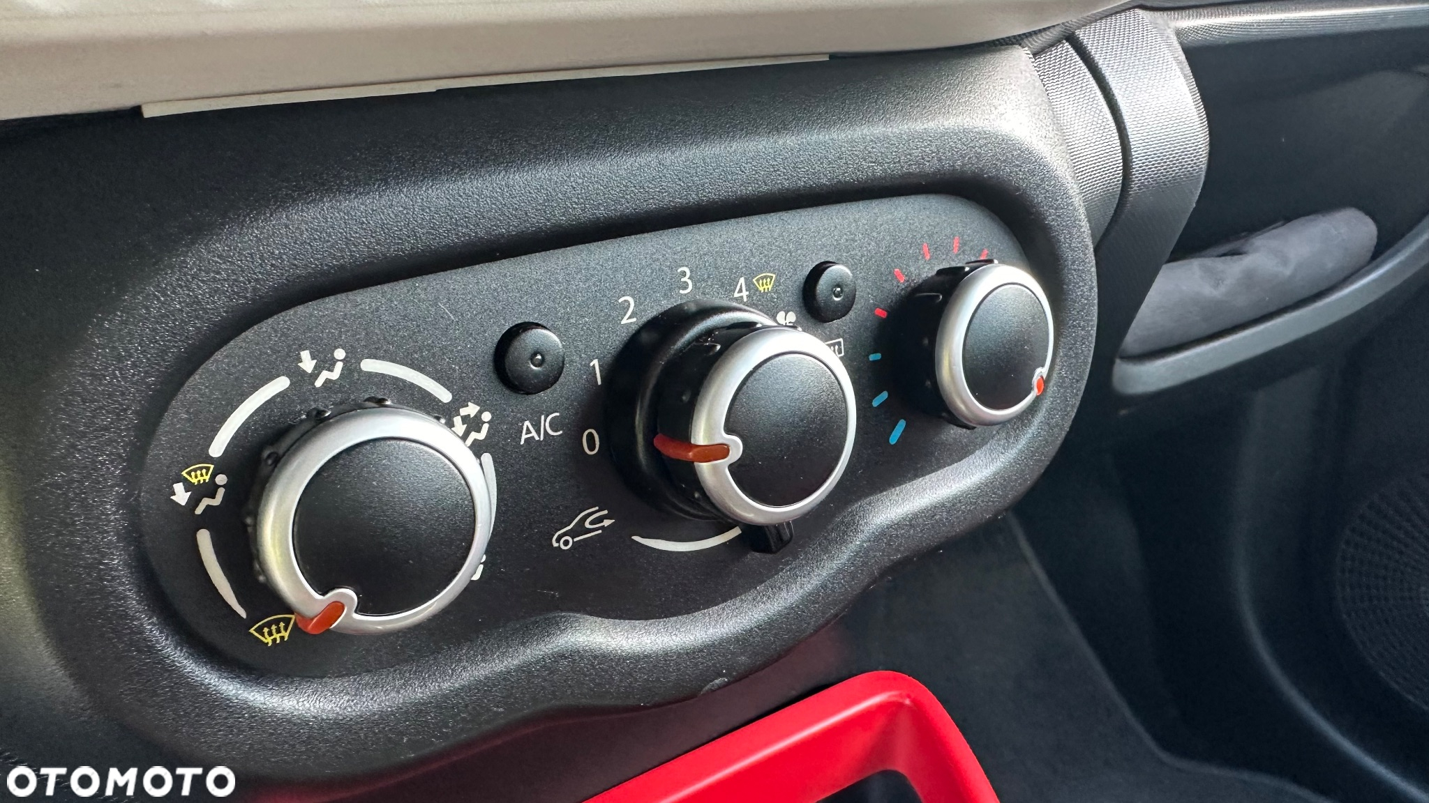 Renault Twingo SCe 70 Dynamique - 16