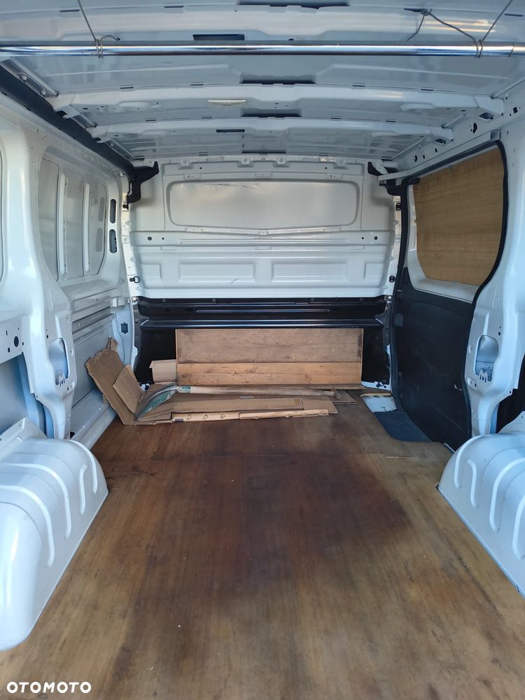 Renault Trafic - 9