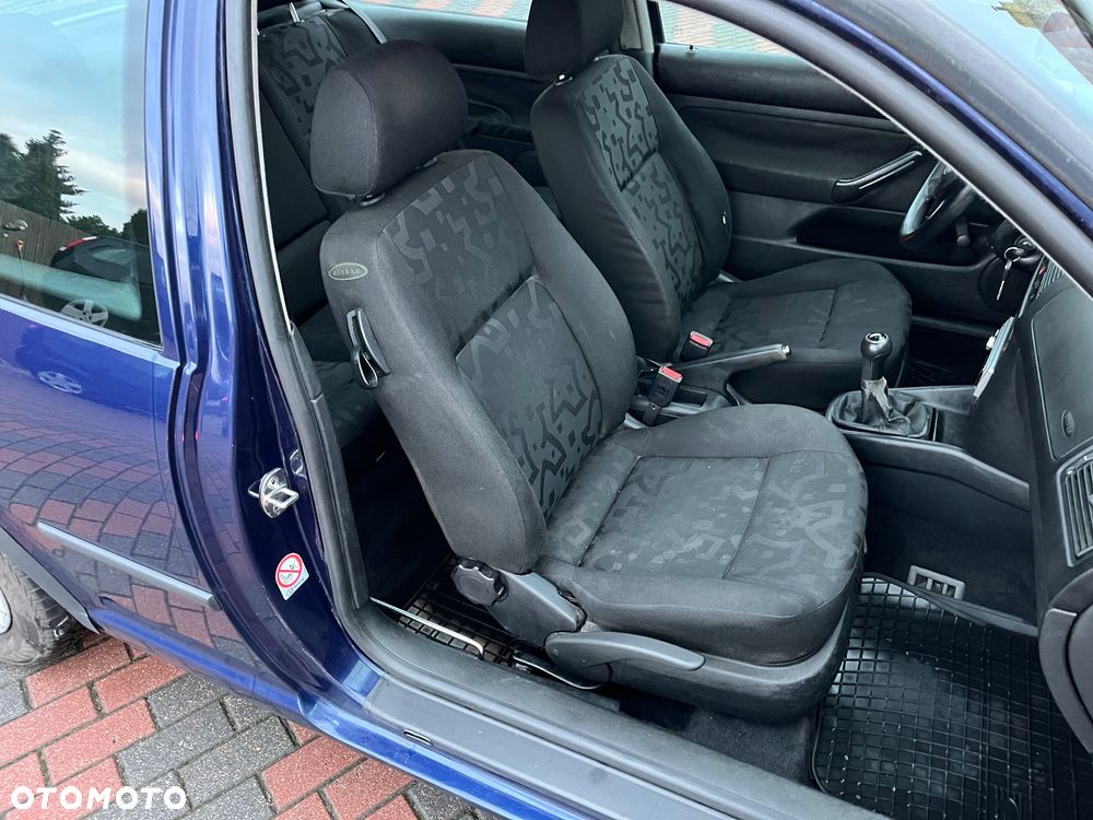 Volkswagen Golf 1.9 GL TDI - 16