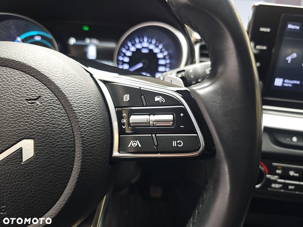 Kia Ceed 1.6 GDI PHEV L DCT - 15