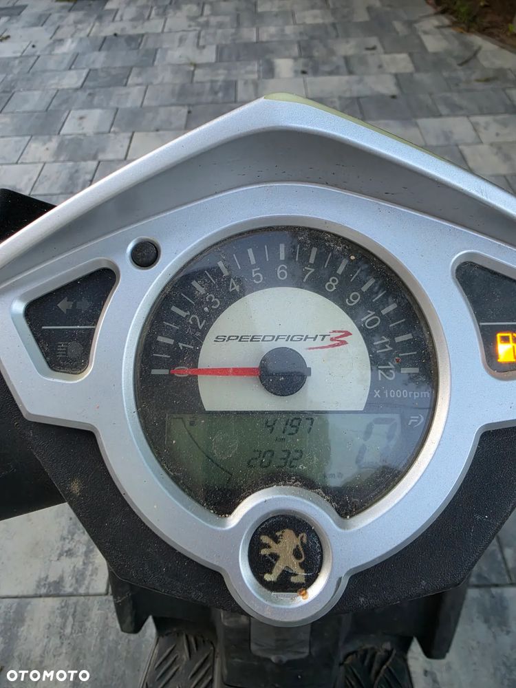 Peugeot Speedfight - 4