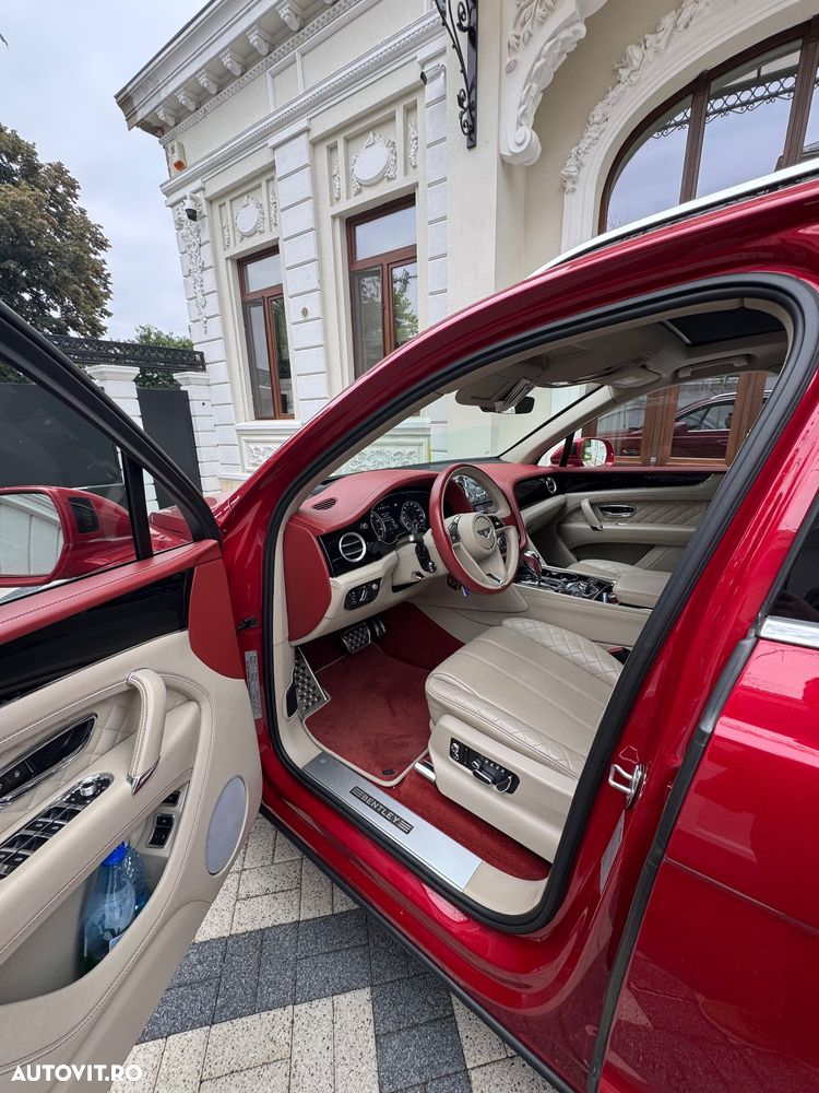 Bentley Bentayga - 11