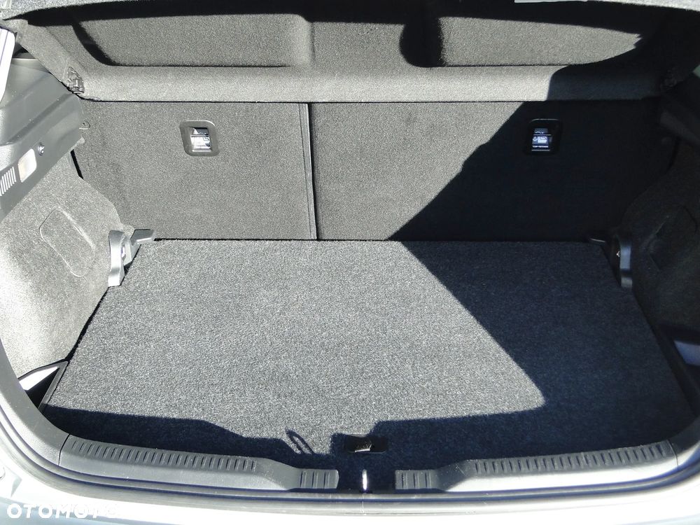 Toyota Auris 1.8 VVT-i Automatik Edition-S - 20
