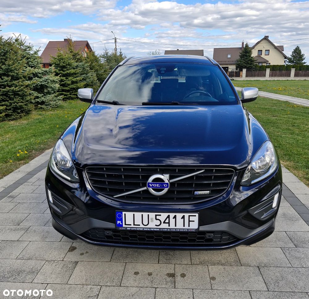 Volvo XC 60 D4 Drive-E R-Design Momentum - 1