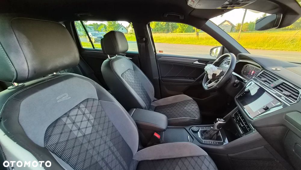 Volkswagen Tiguan 2.0 TDI SCR 4Mot R-Line DSG - 22