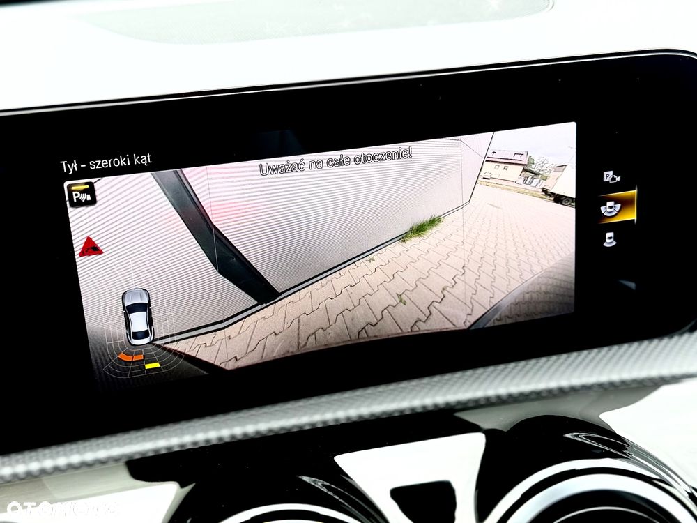 Mercedes-Benz CLA 180 d 7G-DCT AMG Line - 37