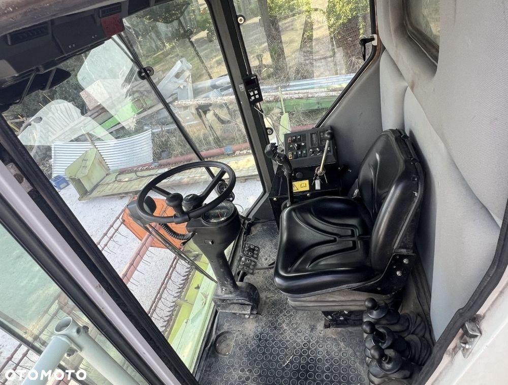 Claas Dominator 150 - 9