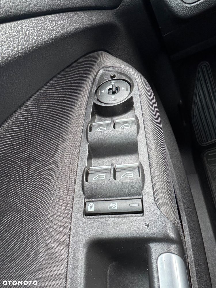 Ford C-MAX 1.5 EcoBoost Start-Stop-System COOL&CONNECT - 14