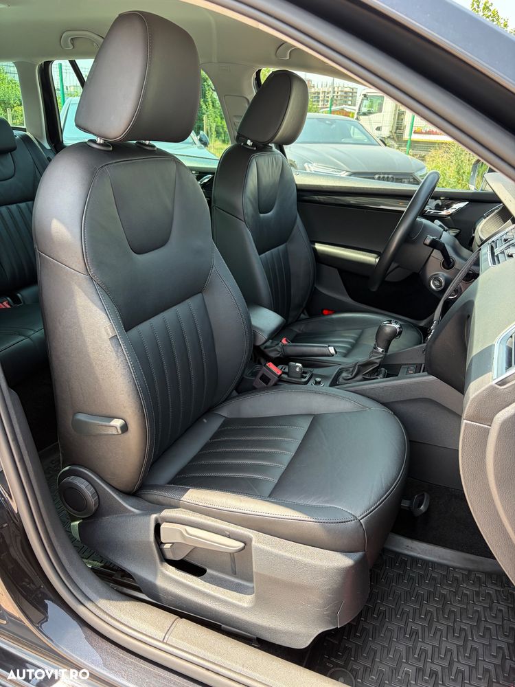 Skoda Octavia 1.6 TDI DSG Style - 16