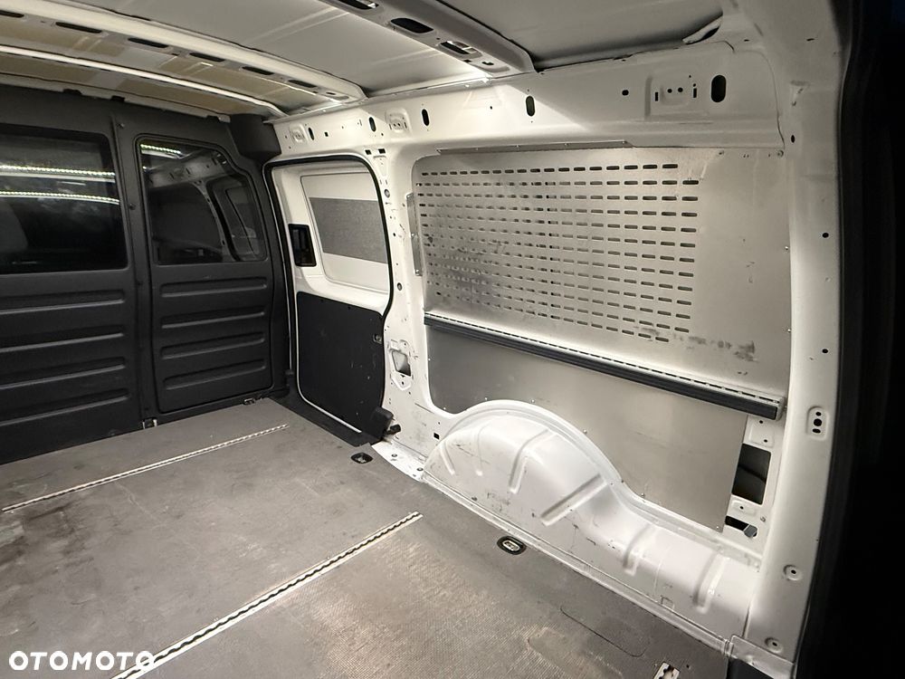 Volkswagen Caddy 2.0 (5-Si.) Maxi - 24