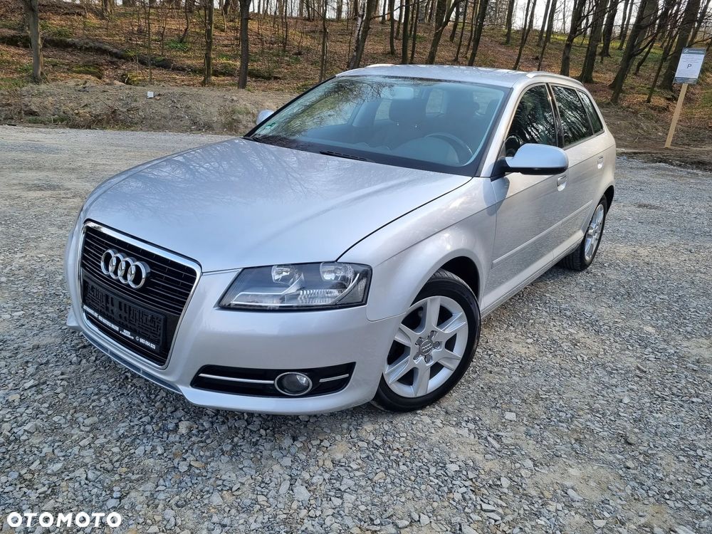 Audi A3 Sportback 1.4 TFSI Ambiente - 2