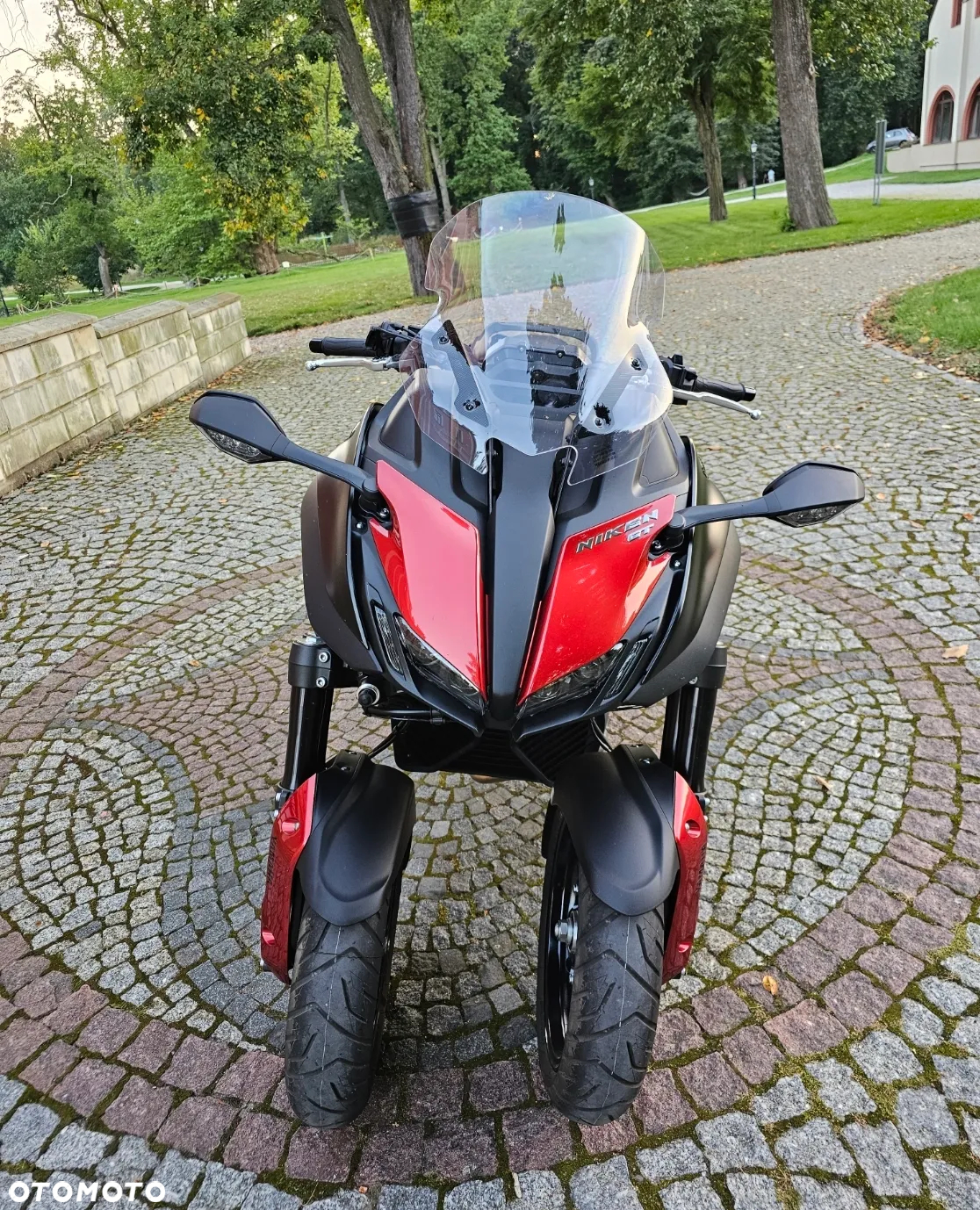 Yamaha NIKEN - 12